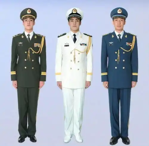 谈07式军官礼服的肩章
