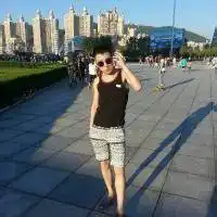 微信头像真人版后背带纹身的微信头像图片大全