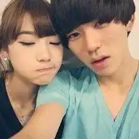 求一套男女系列的qq头像这个系列的