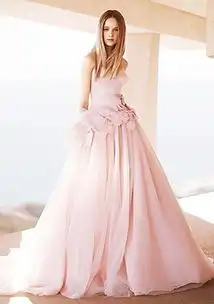 日积月累学口语新的一年,把结婚提上日程吧