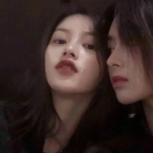 真人闺蜜头像天下的温柔共十分,你占八分