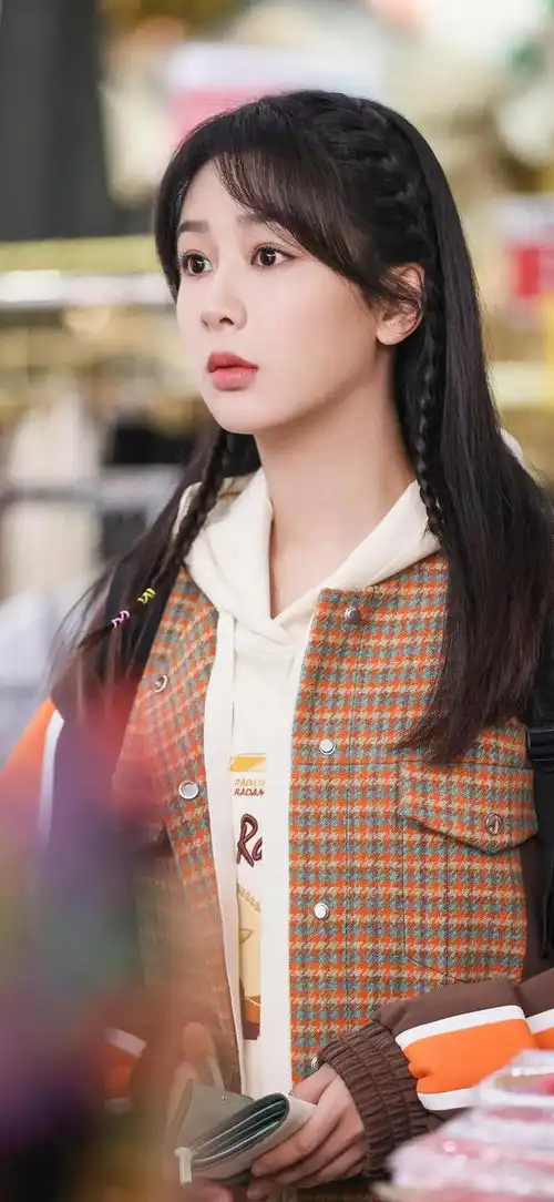 美女壁纸第2509期杨紫