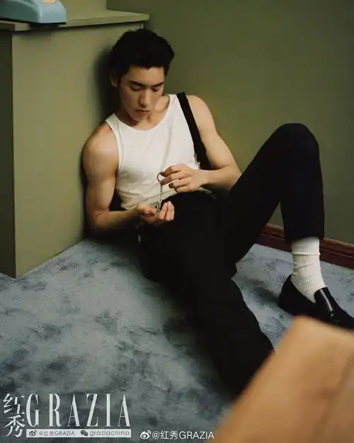 港系复古的头像男壁纸