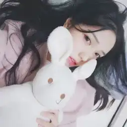 猫系女孩子头像动漫李凯