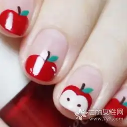 新年美甲红色款式图片,2016红色美甲图片,红色美甲花样图片