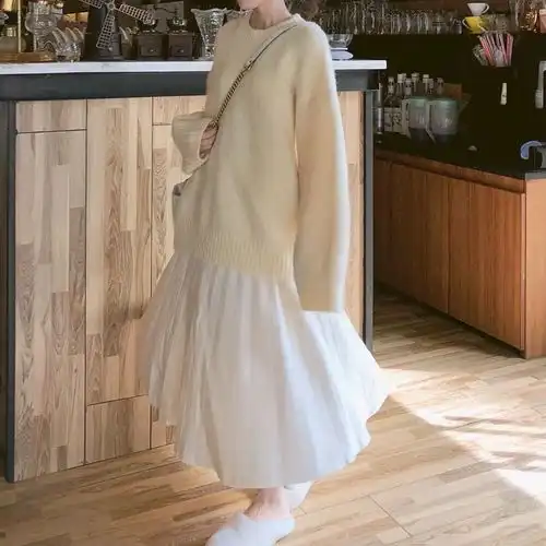 春季选对颜色很重要搭穿得好让你白出几个度还有女人味