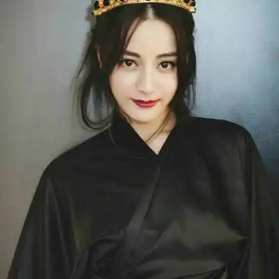 迪丽热巴头像大全一