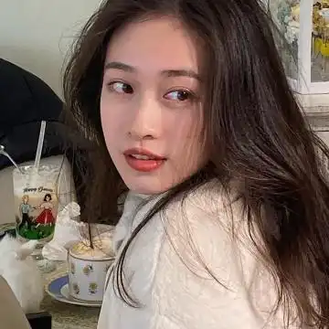 2021年最新微信女生头像