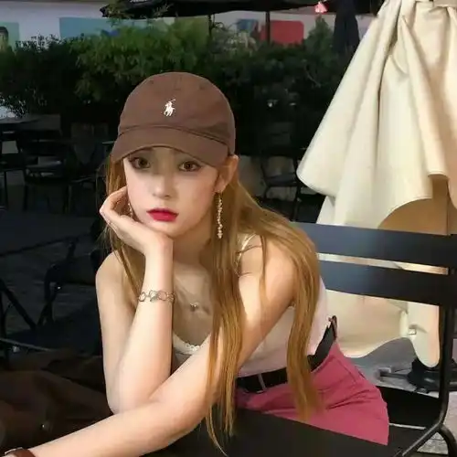 快收藏气质感拉满的女生头像