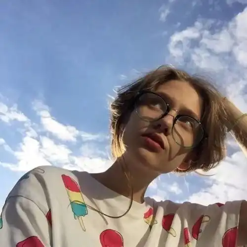 头像让你失望的人怎么可能只让你失望一次