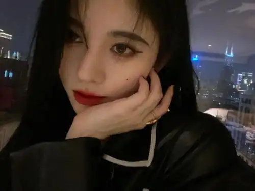 韩国林允儿和千年美少女鞠婧祎,你喜欢哪位呢