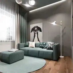 一个内部蓝色装饰的小型工业公寓