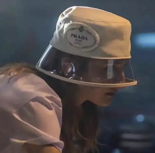 有哪些好看的侧脸头像