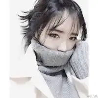 欧美女生红唇头像你说你在南方鲜花还在开可爱的短发女生微信头像