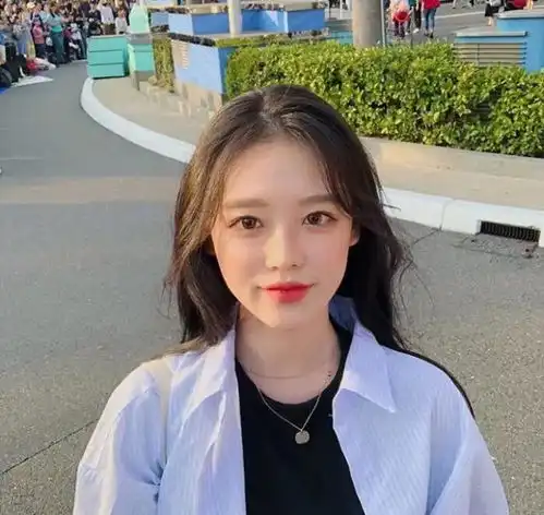 大姨妈总是侧漏是一种怎样的体验