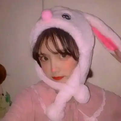 冷漠头像女生动漫黑白