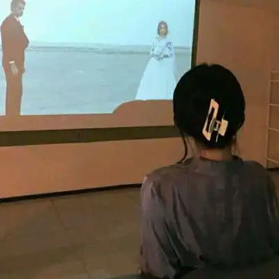 ins女生背影头像