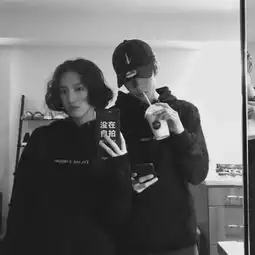 2018独特的超拽扣扣情侣头像最新到你白发苍苍我必陪你身旁