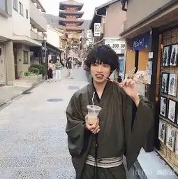 漫画走出来的盐系美少年,ins这个日本小哥哥好看哭了