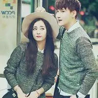 谁为我穿一次婚纱我为她站一辈子岗情侣头像