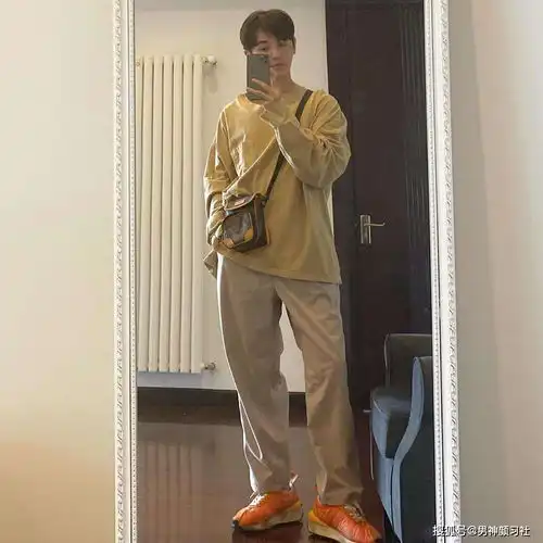 孙坚,这个浑身充满争议的男星,在穿搭上却如此耀眼