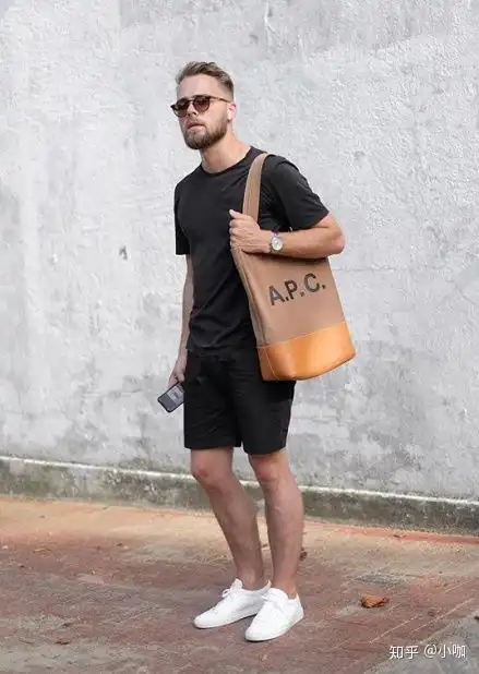 动漫头像黑色系系男男人