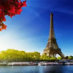 一男性朋友微信一直喜欢用高塔做头像