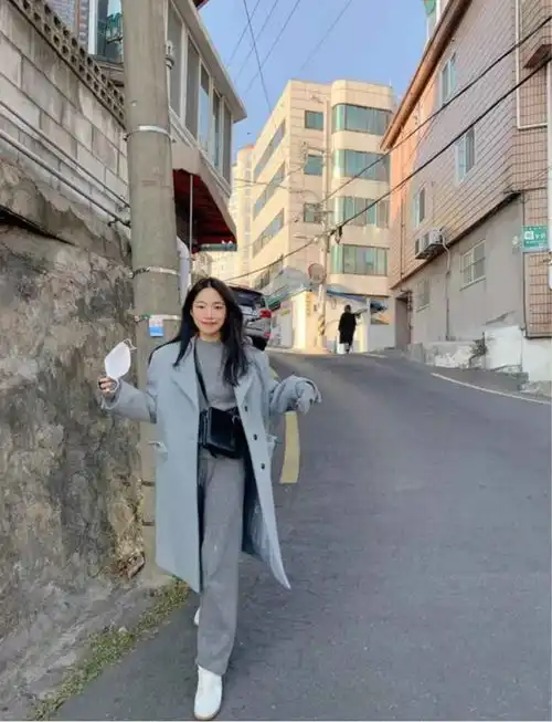 秋冬穿搭如何甜翻男朋友的心不如试试韩系穿搭,温柔可爱