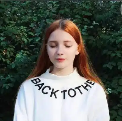 火遍ins的她,染出了所有女生都想拥有的发色