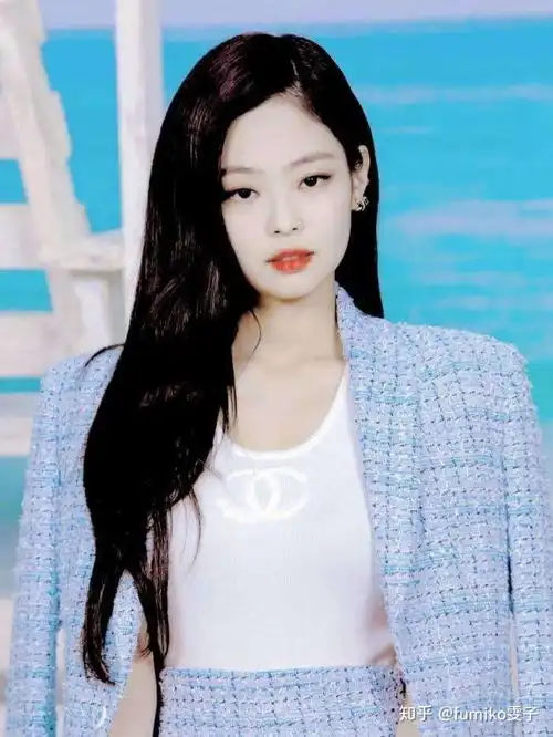 她长着一张矛盾脸,凭什么拿下了香奈儿代言