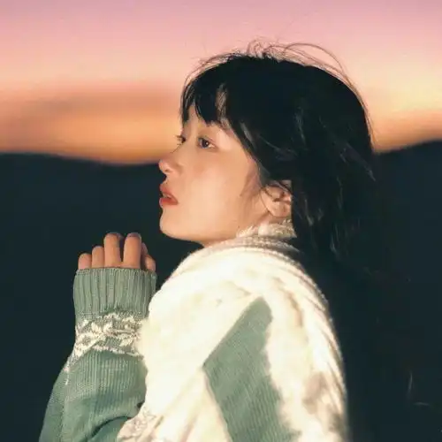 哪位有百合情头