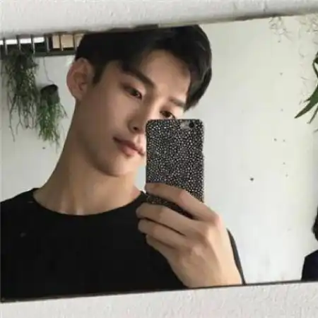 帅气时尚男生头像,非常的酷比较拽的男人