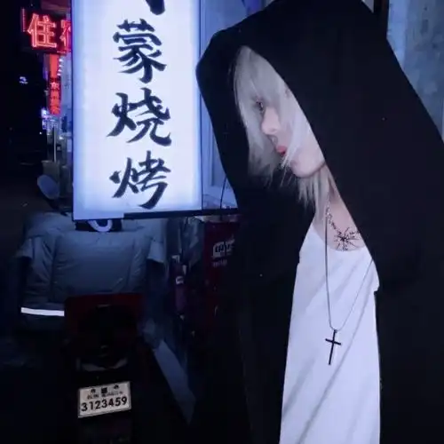 蓝色系女生头像冷月辉