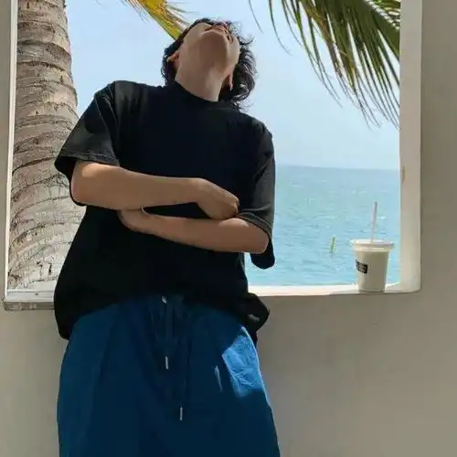 安排分享一波自由感大男主头像合集