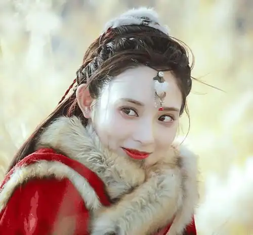 彭小苒君九龄之后,无缝对接朱颜记,这造型认真的么