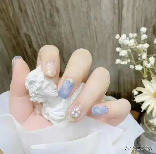 2024超仙超赞的蓝色美甲