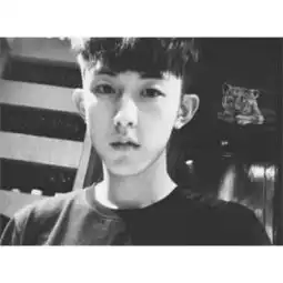 头像男森头像白底横竖头像