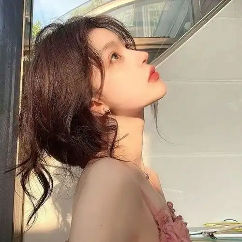 推荐头像高级感女头