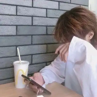 男生头像高冷帅气真人气场十足压倒一切