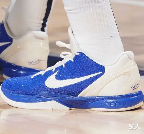 nba球员上脚耐克续约科比系列,拉文正式签约新百伦