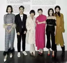 马思纯欧豪恋情曝光她不露事业线露香肩的造型真撩人