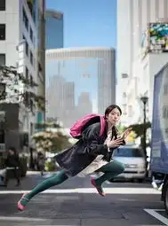 东京浮游少女网络爆红跳跃中游戏人生