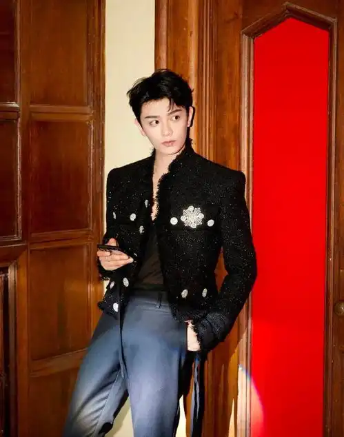 丁禹兮这么多套春季穿搭,真的好适合普通男生颜值爆改啊