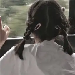 清纯女生头像背影图片