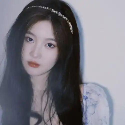 ins神仙女生头像