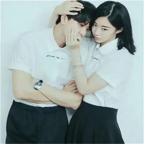 百看不厌的情侣头像