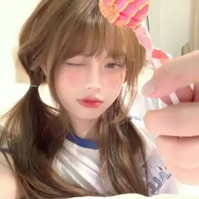 纯欲女生头像系列图片少