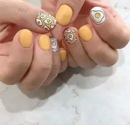 火爆ins的30款美甲,谁涂谁美