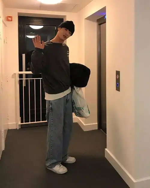 韩国男生穿搭受欢迎奶狗风就这么穿