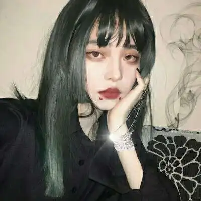 白色系女生头像霸气高冷